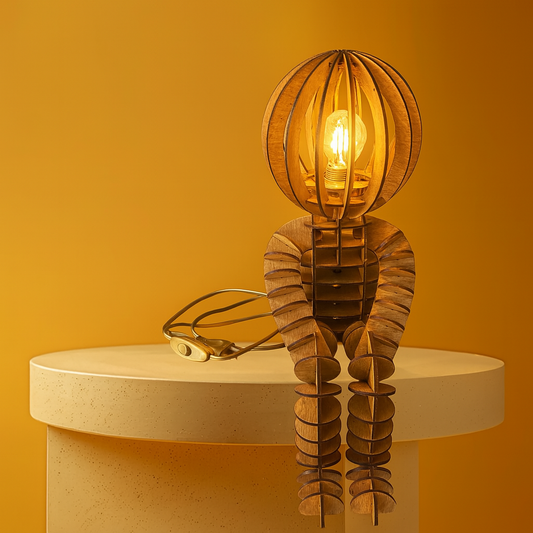 Lampe design en bois – Silhouette assise